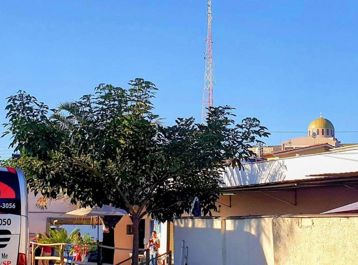 Pousada Romeiros Do Pai Eterno - Santuario Basilica De Trindade Trindade  Eksteriør bilde